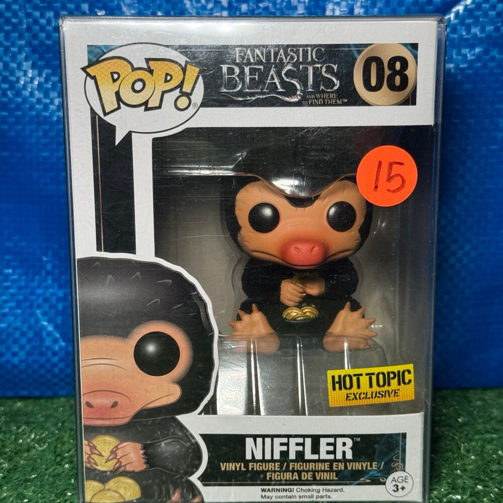 Funko Pop! Fantastic Beasts Niffler 08 Hot Topic Exclusive